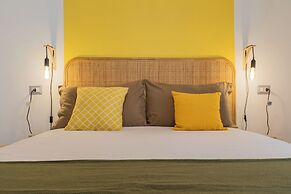 Cinema & Bamboo Flats by Wonderful Italy