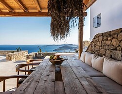 Impressive Villa With Views