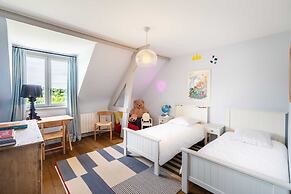 Blueberry of the Valley - House With Swimming Pool