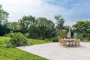 Blueberry of the Valley - House With Swimming Pool
