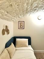 Apartment Saint Germain des Pres Bon Marche by Studio Prestige