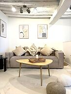 Apartment Saint Germain des Pres Bon Marche by Studio Prestige