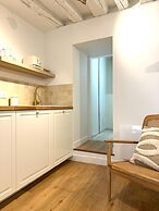 Apartment Saint Germain des Pres Bon Marche by Studio Prestige