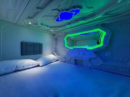 Hostel Space Capsule