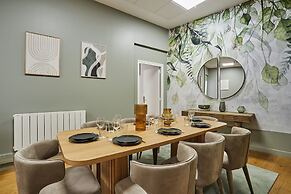 Superb Apartment 3 Bedrooms Center of Paris