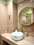 Magnificent Apartment in the Heart of Paris