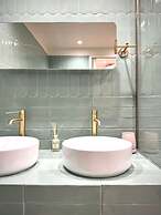 Magnificent Apartment in the Heart of Paris