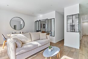 Apartment 2 Bedrooms Center of Paris