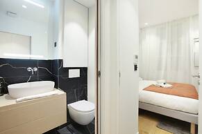 Montmorency Center of Paris Le Marais Beaubourg