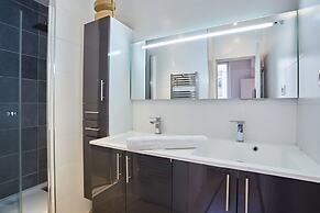 Superb Apartment Avenue Montaigne/saint Honore