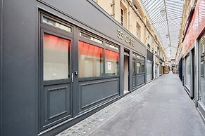 Charming Studio Center of Paris