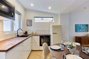 Superb Apartment Arc de Triomphe