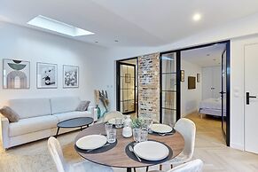 Superb Apartment Arc de Triomphe