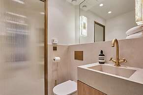 Sublime and New Studio Louvre Palais-royal