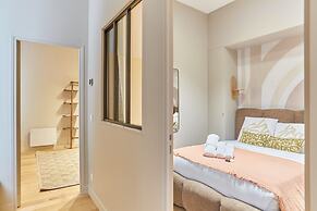 Superb Apartment 2 Bedrooms Centrer of Paris by Studio Prestige