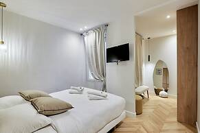 Superb Air-conditioned Apartment Center of Paris