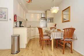 Holiday Home in Noordwijkerhout Near Lake