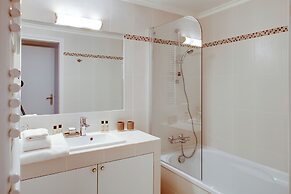 Paris St Germain Mazarine Residence