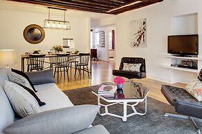 Paris St Germain Mazarine Residence