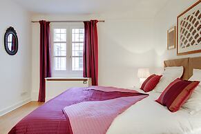 Paris St Germain Mazarine Residence