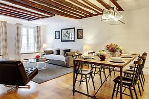 Paris St Germain Mazarine Residence