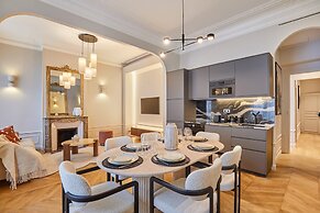 Amazing Apartment Saint Germain des Pres With A-C