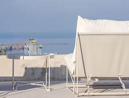 Traditional Villa With Swimming Pool