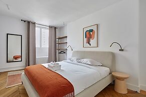 Sumptuous Apartment Louvre Museum/palais Royal