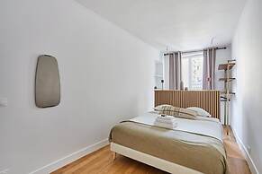 Sumptuous Apartment Louvre Museum/palais Royal