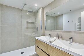 Sumptuous Apartment Louvre Museum/palais Royal