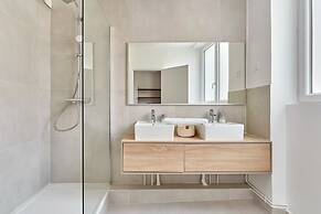 Sumptuous Apartment Louvre Museum/palais Royal