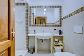 Colosseo Families and Groups 2BDR | Home and More