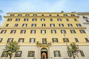 Colosseo Families and Groups 2BDR | Home and More