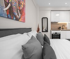 Terra Suites, Nilie Hospitality MGMT