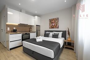 Terra Suites, Nilie Hospitality MGMT