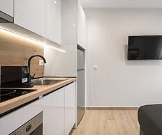 Terra Suites, Nilie Hospitality MGMT