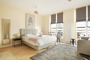 Charming Apartment Center of Paris