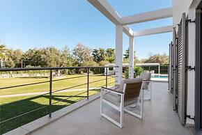 White House Villa Pefkochori