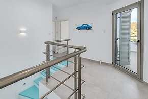 White House Villa Pefkochori