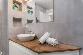 White House Villa Pefkochori