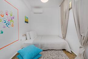 White House Villa Pefkochori