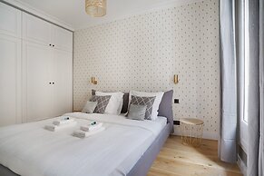 Sublime and new Apartment Center of Paris Opera