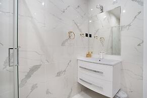 Sublime and new Apartment Center of Paris Opera