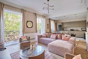 New and Exceptional Apartment Madeleine/concorde