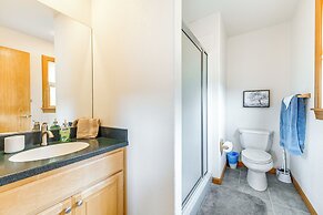 Romantic Vineyard Getaway in Oakland: Mtn Views!