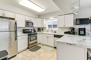 3 Mi to Dtwn: Apt w/ Shared Sauna in Anchorage