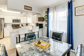 3 Mi to Dtwn: Apt w/ Shared Sauna in Anchorage