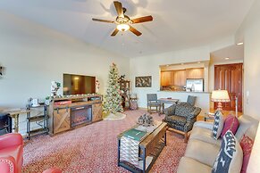1 Mi to Skiing: Mtn-view Condo in Angel Fire!