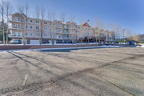1 Mi to Skiing: Mtn-view Condo in Angel Fire!