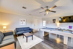 Game Room & Grill: Family Home in Corpus Christi!